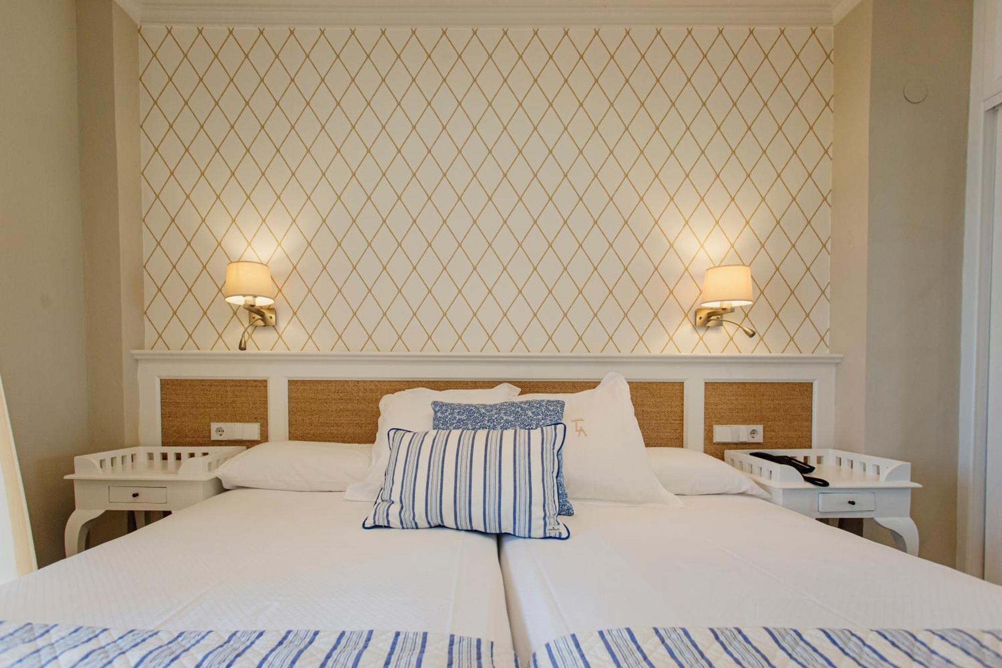 Hotel Los Angeles Denia Szoba fotó